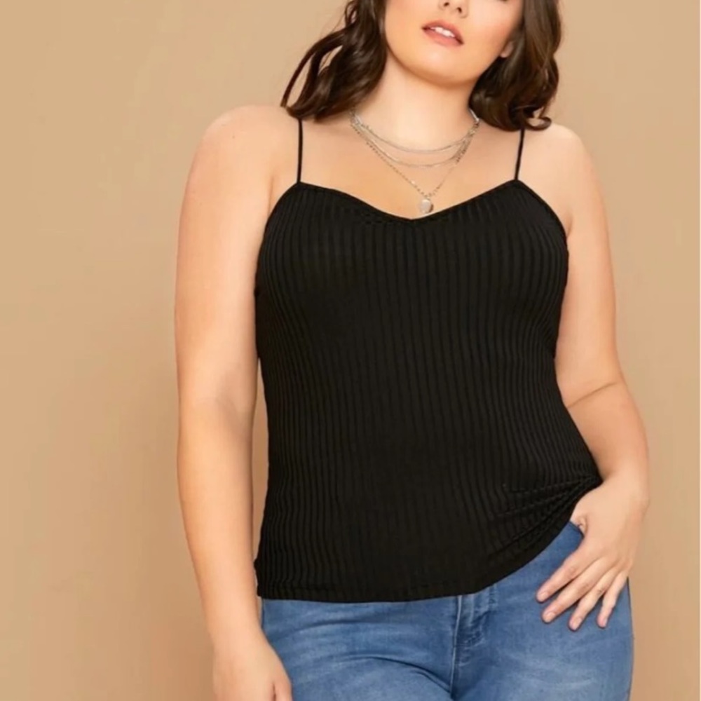 4/25$ SHEIN Plus Solid Rib Knit Slim Cami Top
